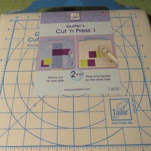 Quilter's Cut 'n Press I from June Tailor - New